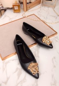 VERSACE YOUNG BALLET BLACK FLATS